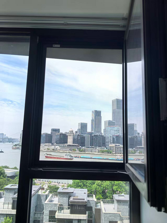 浦明路688弄濱江凱旋門（江景房）